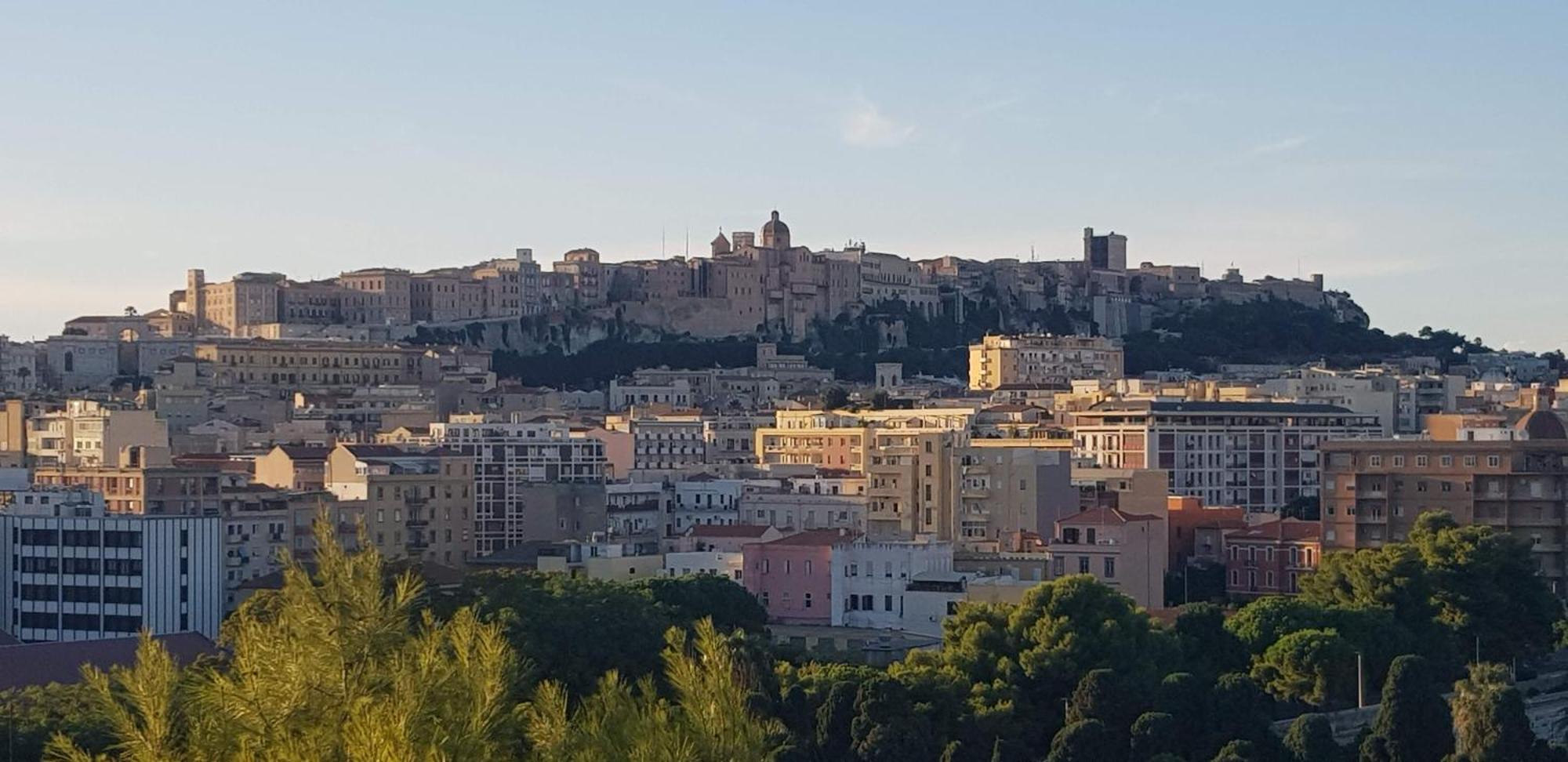 Lilyum Apartamento Cagliari Exterior foto
